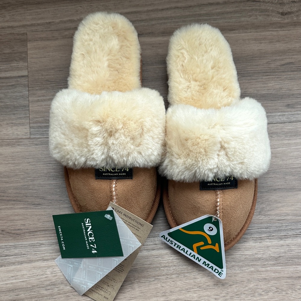 Since 74 ugh slipper shoes brand new!